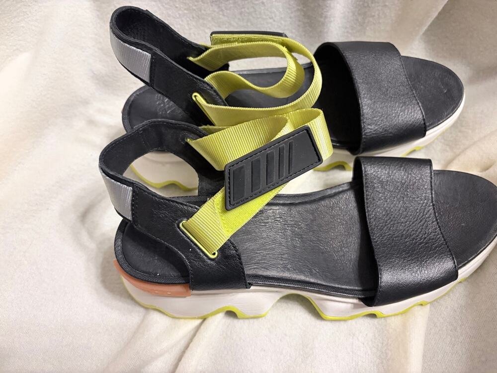 SOREL Kinetic Impact Platform Sandals Black Volt Yellow